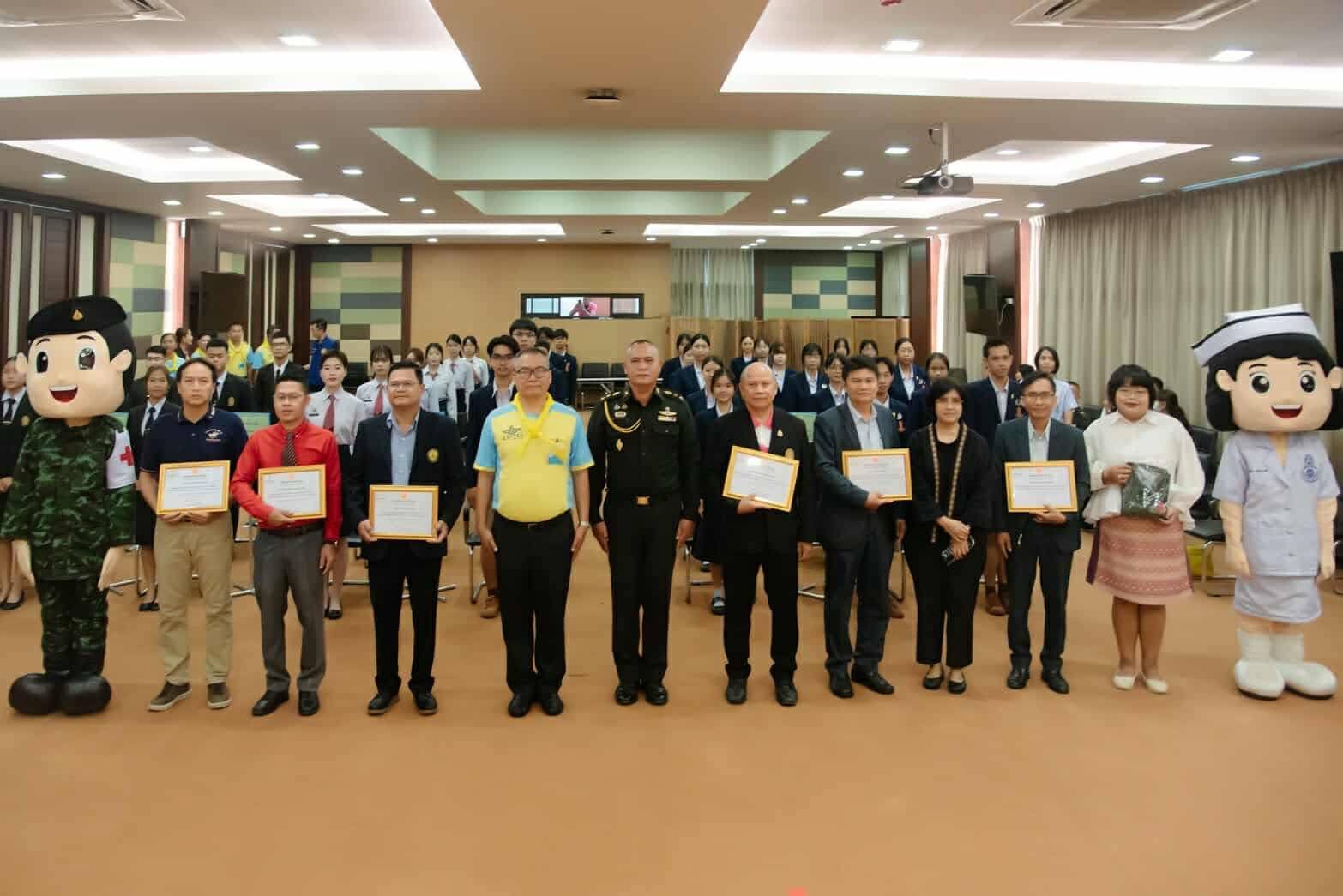 สำนักบริการวิชาการชุมชนร่วมกิจกรรมประกวดโครงงานศาสตร์พระราชา “สืบสานงานศาสตร์พระราชา เยาวชนไทย ร่วมสร้างสังคมไทยที่ยั่งยืน”
